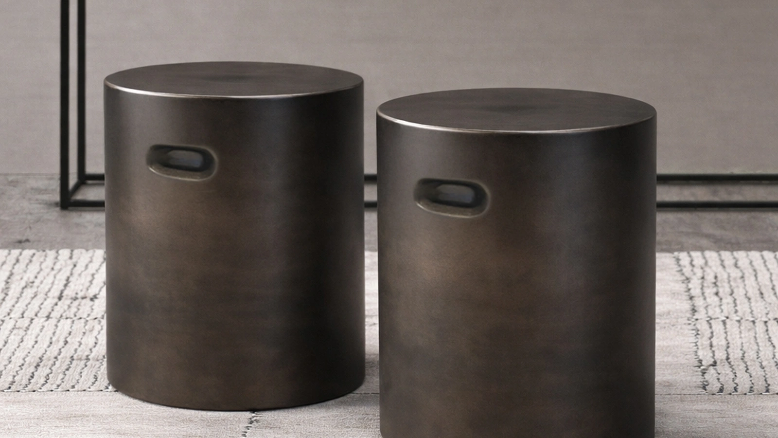 Pouf Nappe in gres porcellanato di Adriani e Rossi