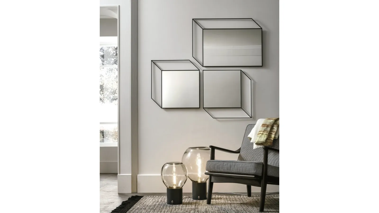 Specchi Sguardo con cornice in metallo di Target Point