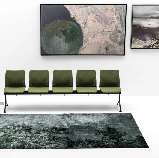 Tappeto Theater Verde di Adriani e Rossi