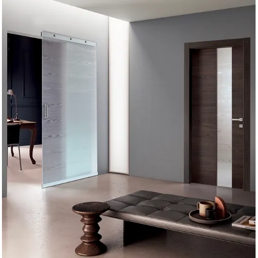 Porta per interni scorrevole Materik Vetro con profili in alluminio di BiHome