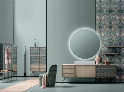Des in Noce Chiaro con tessuto decorativo