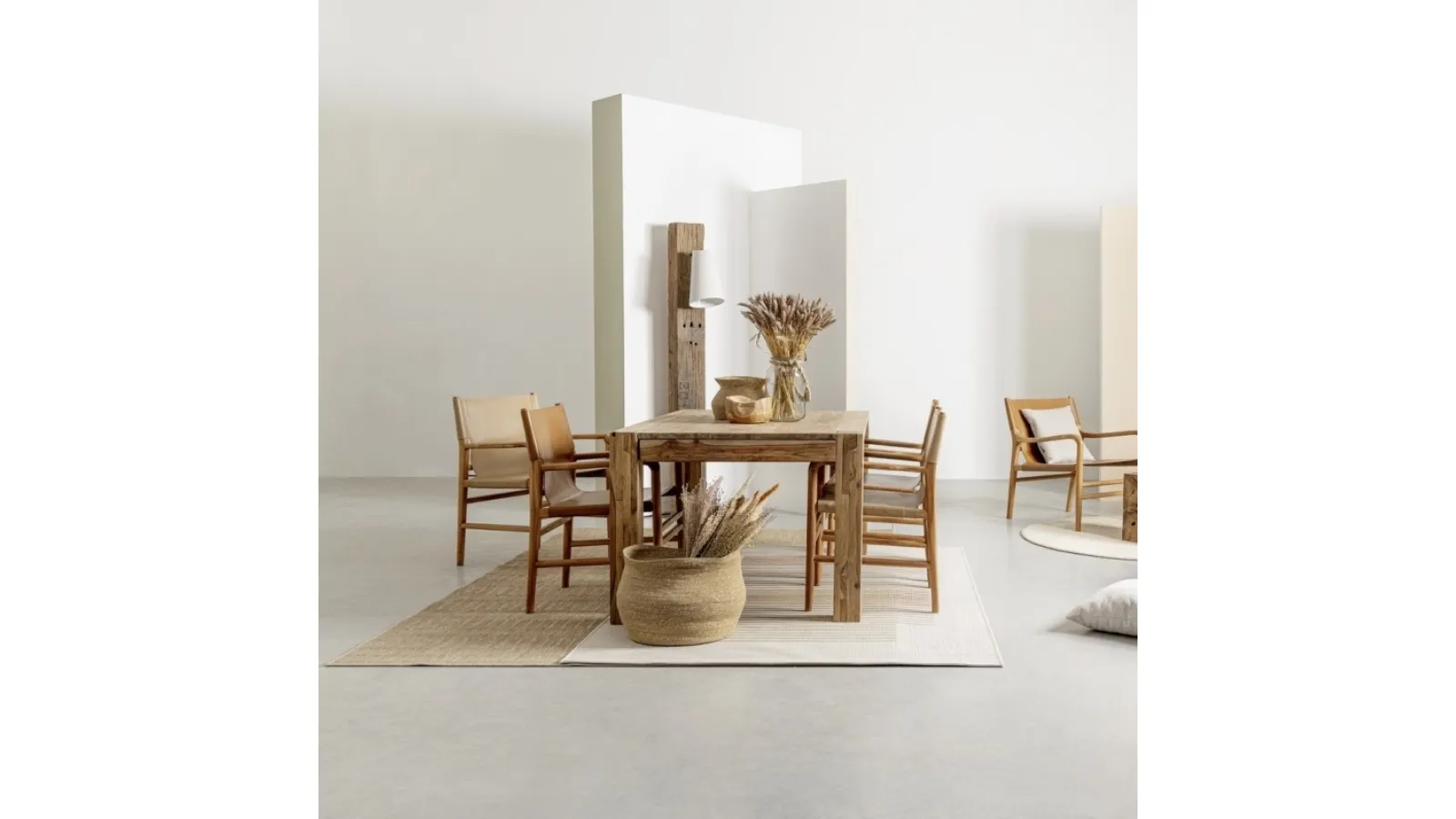 Sedia in pelle e Teak Caroline di Bizzotto