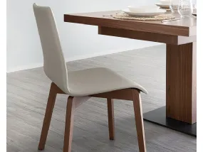 Jude L
