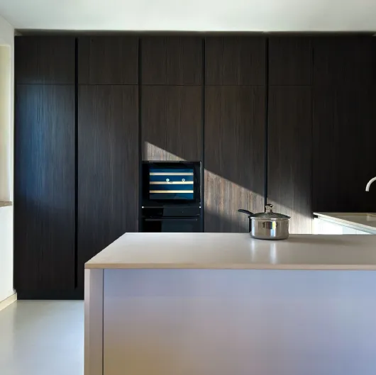 Cucina con penisola — Progetto su misura