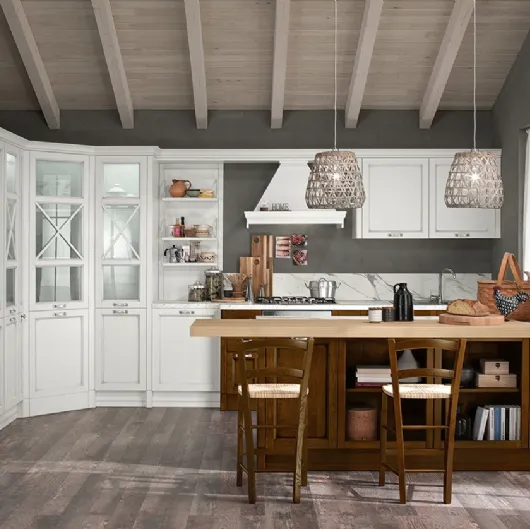 Cucina Classica ad angolo in laccato Bianco anticato con penisola in legno Siena scuro Sinfonia 03 di Colombini Casa Artec