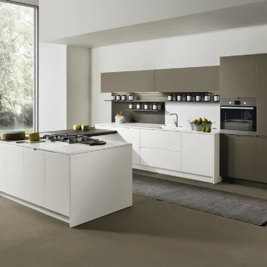 Cucina Design con penisola Arena 13 di Maistri