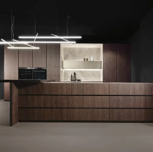 Cucina Design con penisola Giza in legno di frassino di Maistri