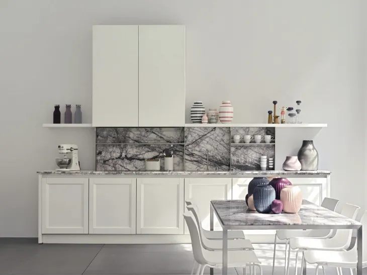Cucina Design in laccato bianco e marmo Tabia 01 di Maistri