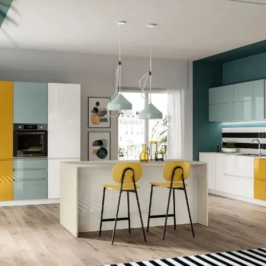 Cucina Moderna con isola Pura in laccato lucido di Colombini Casa Artec