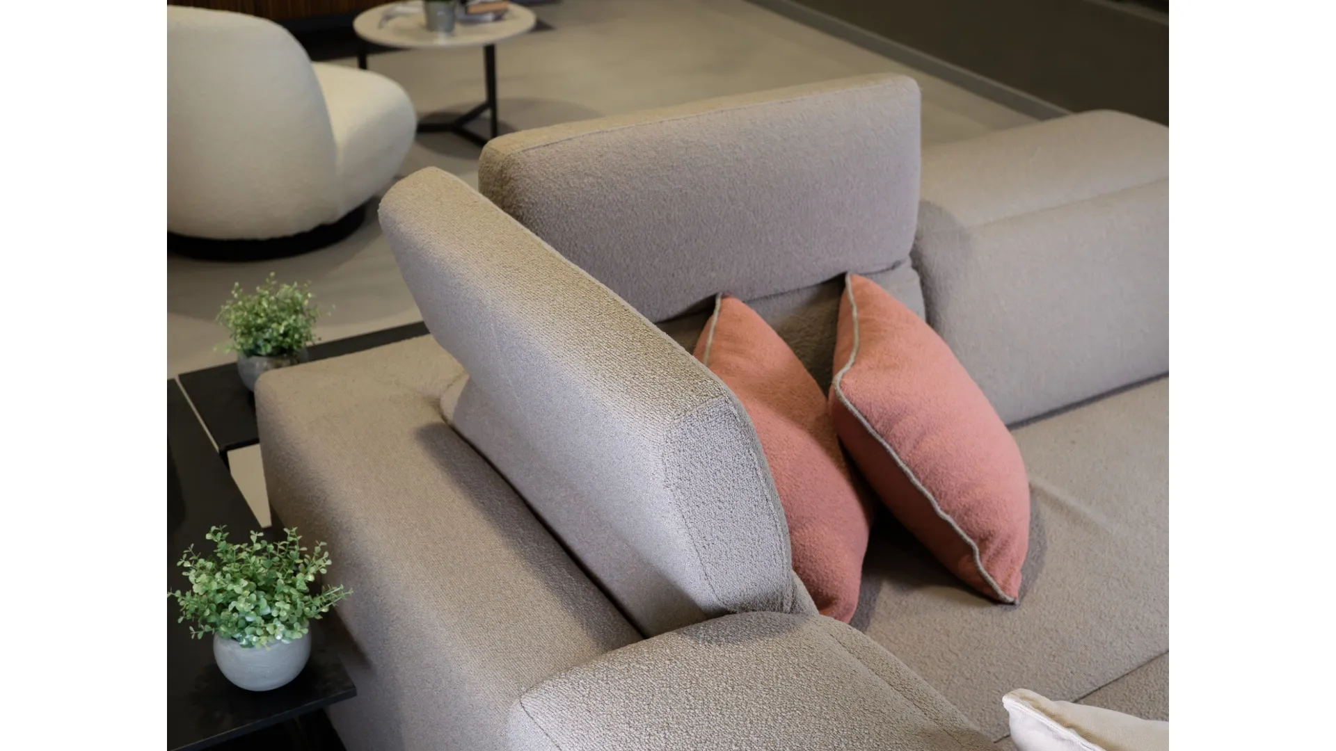 Divano classico con relax elettrico – Comfort e personalizzazione senza compromessi