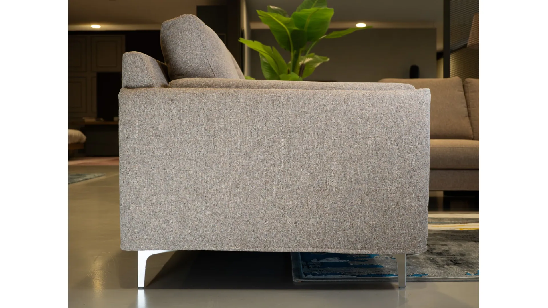 Divano classico personalizzabile – Eleganza e comfort su misura