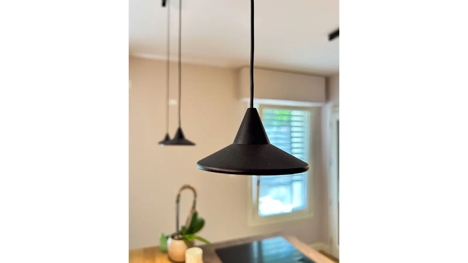 Equilibrio Materico e Design Contemporaneo