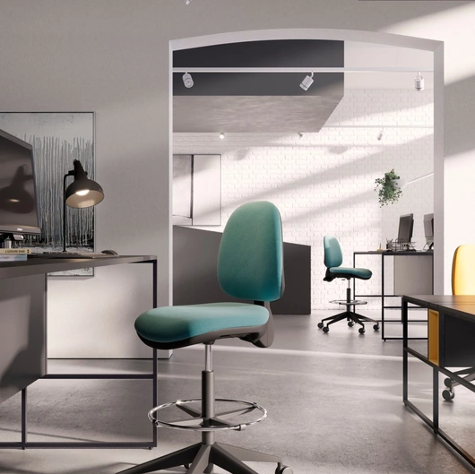 Seduta Operativa Konfort stool di Kastel