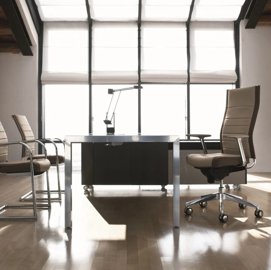 Poltrona Direzionale Kosmo Top di Kastel