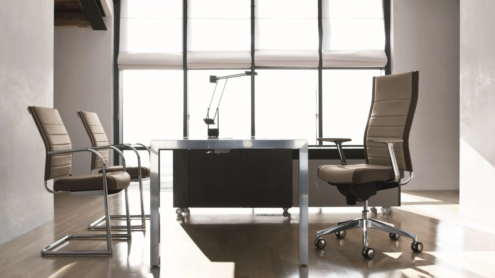 Poltrona Direzionale Kosmo Top di Kastel