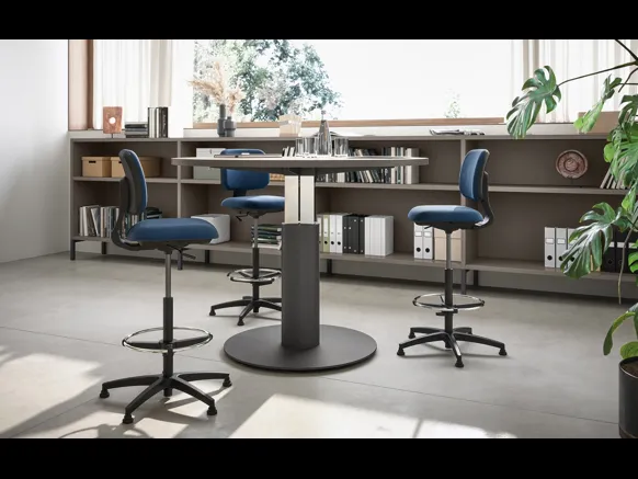 Sgabello Ospiti su ruote Helsinki di Cinquanta3